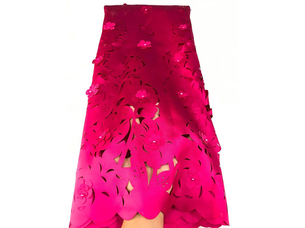 服裝自動(dòng)送料激光切割機(jī)