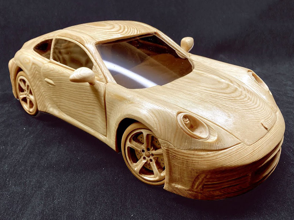 用于車身建模的五軸數(shù)控機(jī)床