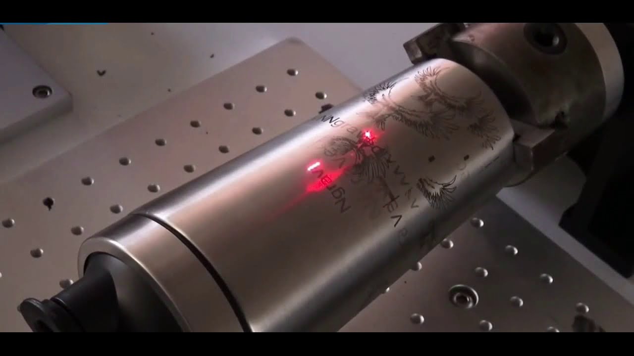 如何使用旋轉(zhuǎn)激光雕刻機(jī)在杯子上雕刻照片？