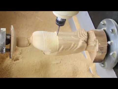 小型數(shù)控雕刻機(jī)，帶旋轉(zhuǎn)軸，用于3D加工